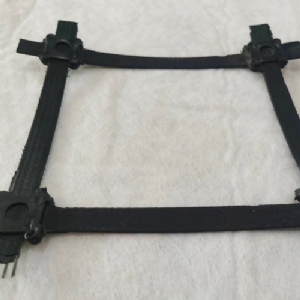 整体式凸结点钢塑土工格栅